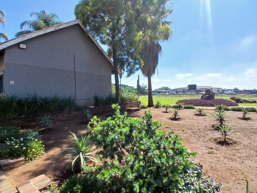 To Let Commercial Property for Rent in Waterval East North West